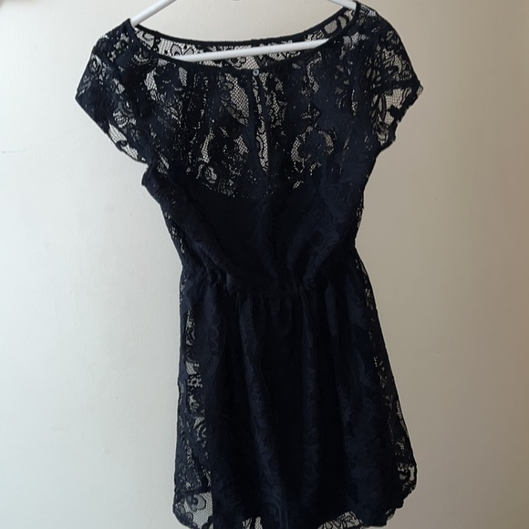 Hollister Black Lace Overlay Sleeveless Dress ✨✨✨ - Picture 2 of 3